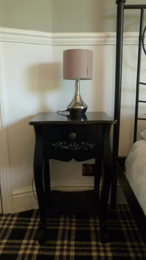 Twin Oaks Guest House 캐드남 외부 사진