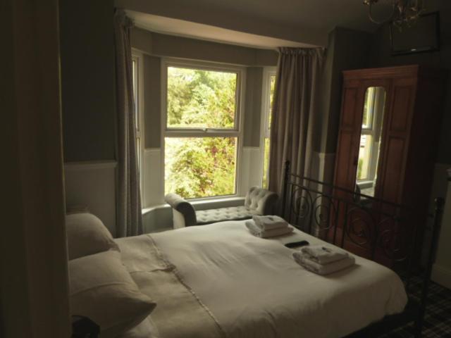 Twin Oaks Guest House 캐드남 외부 사진