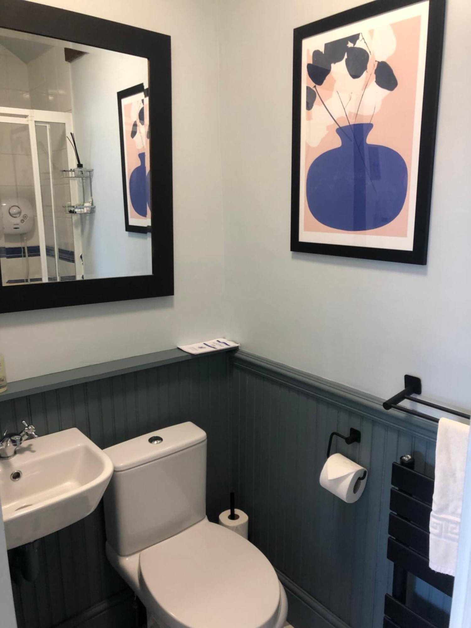 Twin Oaks Guest House 캐드남 외부 사진